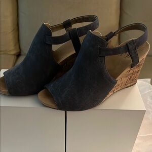 Life Stride Blue Wedge Slingback Sandals